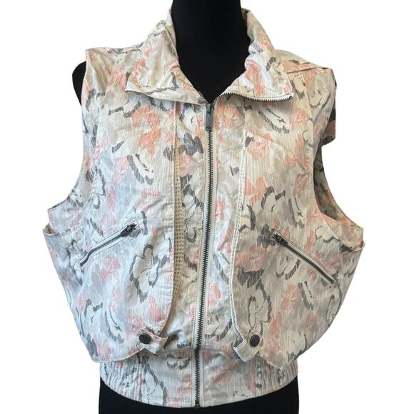 * New ~ FREE PEOPLE ~ Zip Vest ~ Perfect for FALL Layer sz Large ANTHROPOLOGIE - Picture 1 of 11